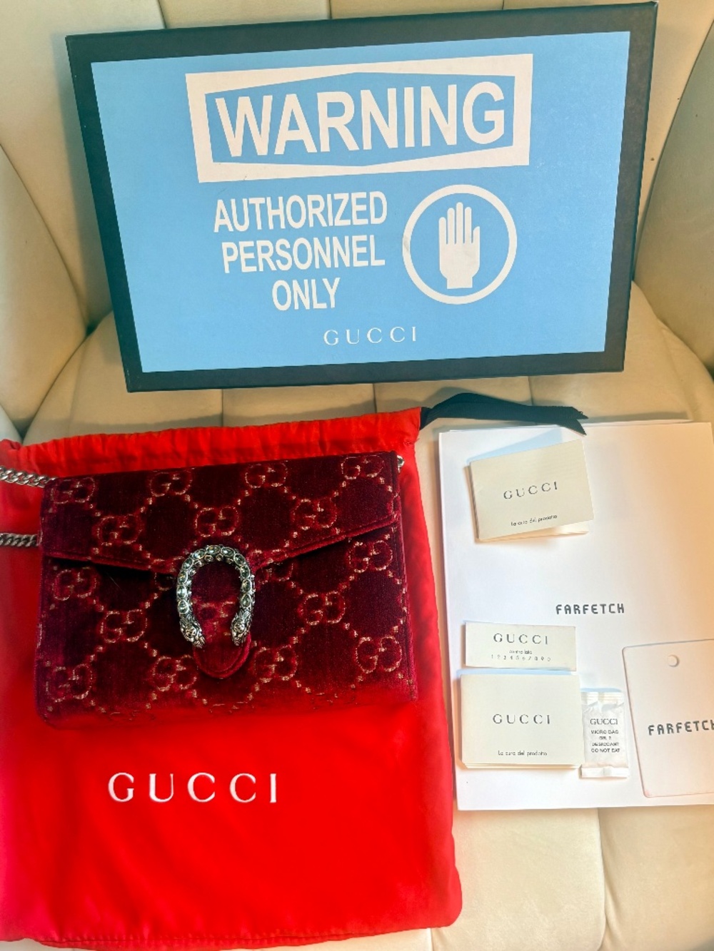 Gucci Dionysus red velvet chain bag